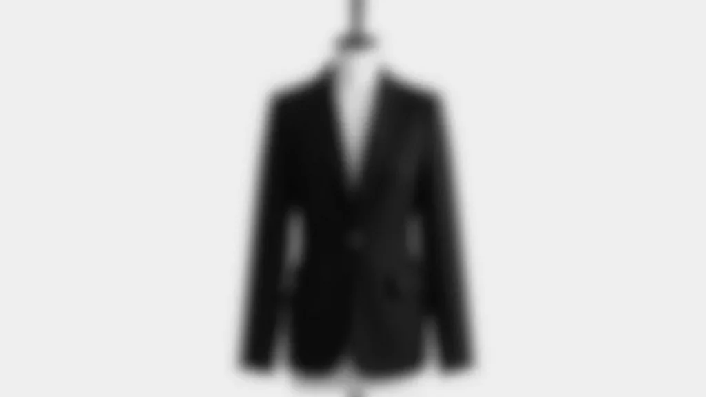 Structured Cotton Jacket in Black, a versatile layering piece for casual Amsterdam style across the seasons